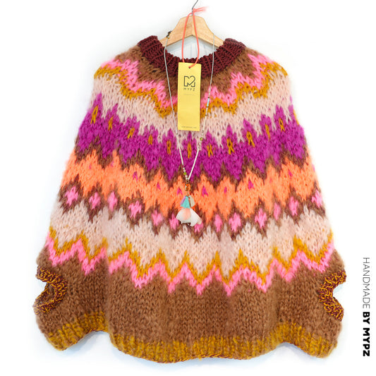Stickmönster – MYPZ Chunky top-down mohairponcho Brownberry nr 12 (ENG-DE-NL-ES-FR-IT-DA-SV-NO)