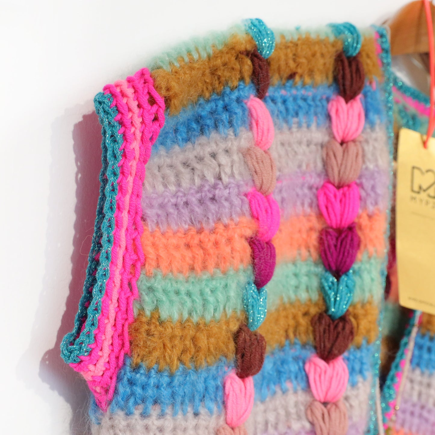 Crochet kit - Chunky Mohair-merino vest Heartbeat (ENG-NL-DE-FR)