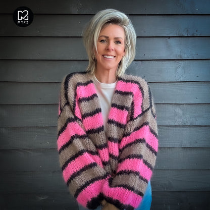 Knitting kit – MYPZ Short Light Mohair Cardigan Zumy No10 (ENG-NL-DE)